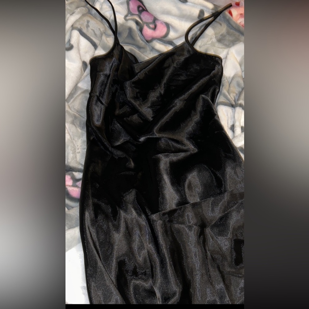 black bebe dress